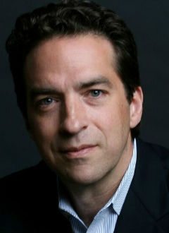 Portrait of Adam Bryant