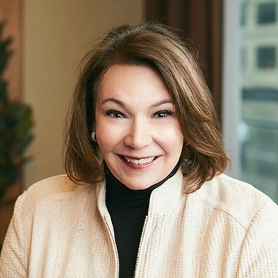 Portrait of Amanda Poole