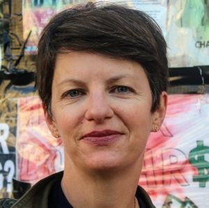 Portrait of Amanda Ripley