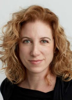 Portrait of Hana Schank