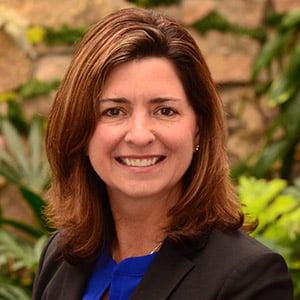 Portrait of Jennifer Schneiders