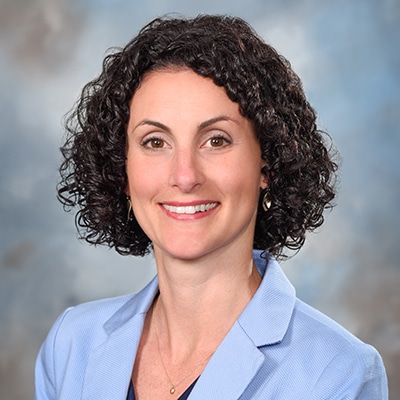 Portrait of Jennifer Thomas