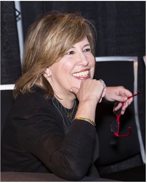 Portrait of Laurie Dalton White