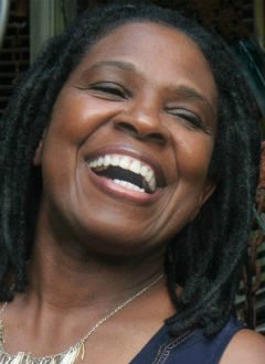 Portrait of Ruthie Foster