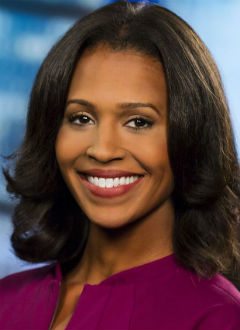 Portrait of Shayna Seymour