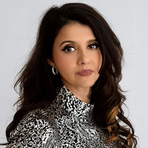 Portrait of Sona Venkat