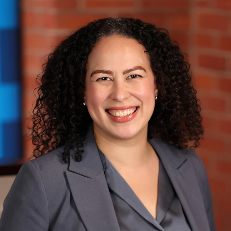 Dr. Yaro Fong-Olivares