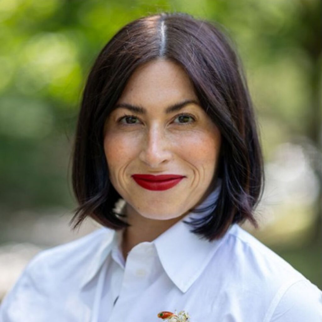 Cristina Hallinan